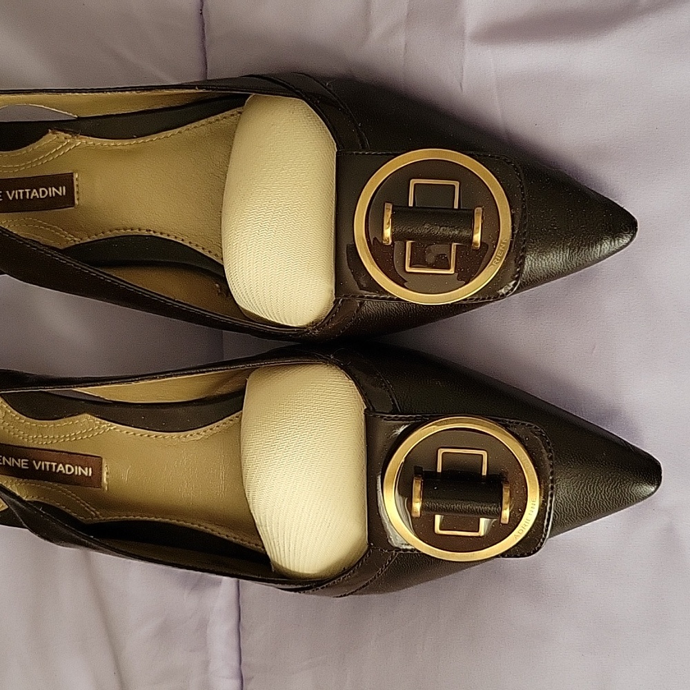 Brown leather heels  with toe detail